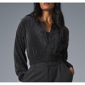 Alo Cropped Micro Plisse Jacket Black Pleated Lightweight Relaxed Zip-Up Bomber
